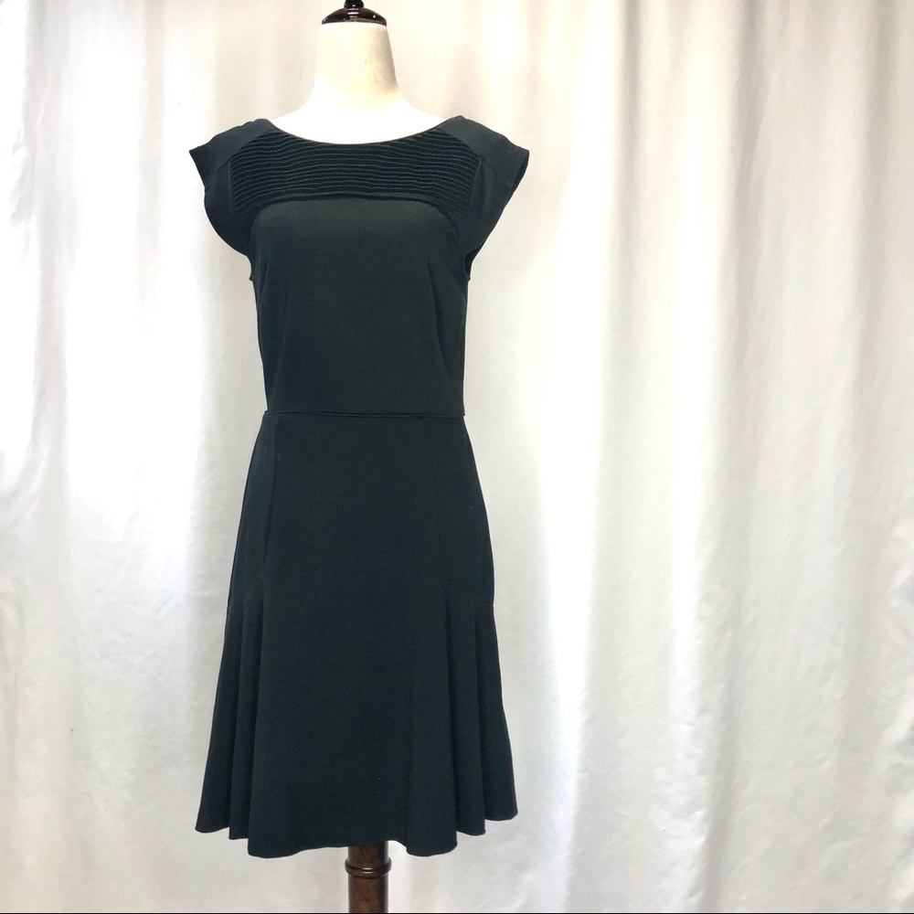 Banana Republic fit and flare black ponte dress pintuck bodice 6